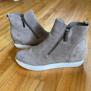 Blondo suede hidden wedge waterproof shoes